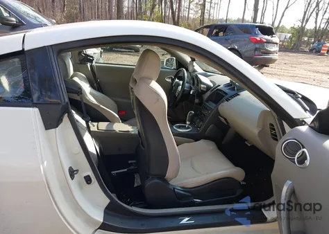 2005 Nissan 350Z Touring from USA, damaged, VIN JN1AZ34D85M600843